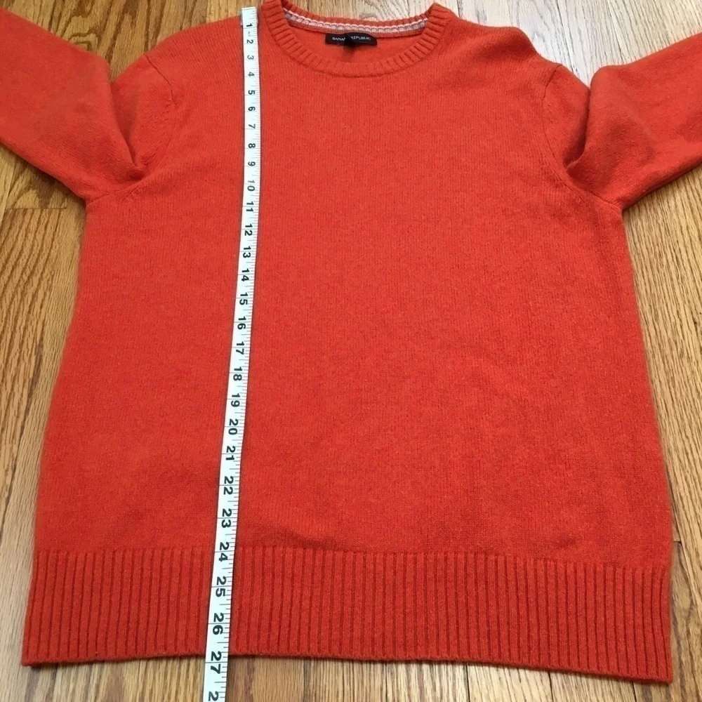 Banana Republic Merino Wool & Cotton Crew Neck Long Sleeve Tight Knit Sweater